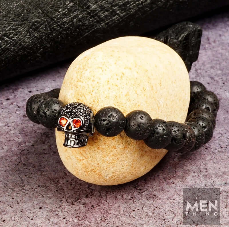 THE MEN THING Bead Bracelet INTERNO BLACK SKULL - Natural Beads Bracelet - Oxy Black Toned Skull with Red Stone in Eyes (7inch)