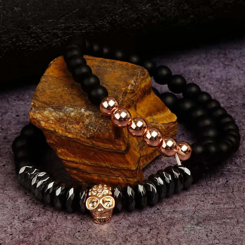 THE MEN THING Bead Bracelet LAVA EMBRACE SKUL DUO- Black Gold Tone - Beads Bracelet with Natural Volcanic Stone - 7inch Stretch Bracelet