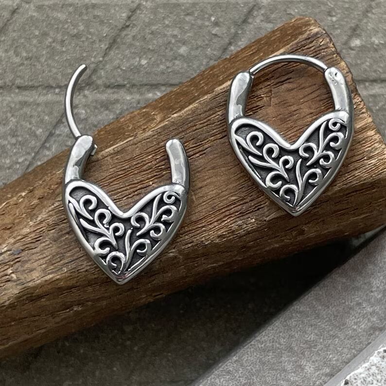 THE MEN THING Earring HEART LOCKS - 10mm Pure Titanium Steel Hoop Earrings for Men & Boys (2pcs)