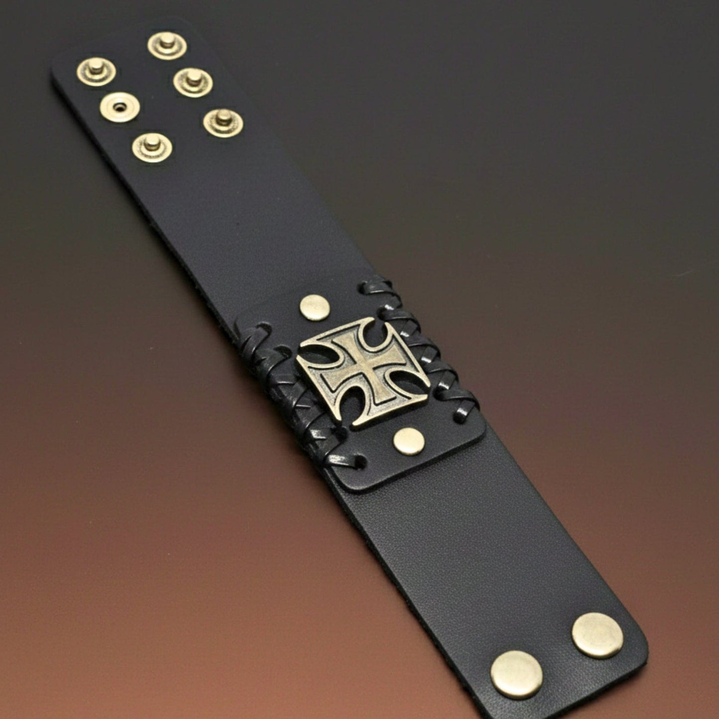 THE MEN THING Leather Bracelet CRUSADER CROSS - 45mm Genuine Leather Adjustable Bracelet for Men & Boys (9 inch)