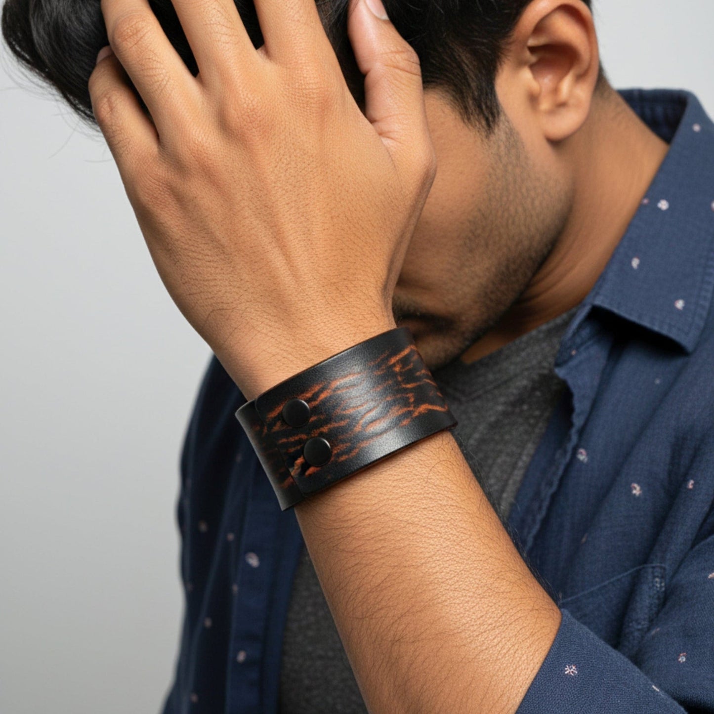 THE MEN THING Leather Bracelet WILD FLAME - 40mm Brown Genuine Leather Adjustable Bracelet for Men & Boys (9 inch)