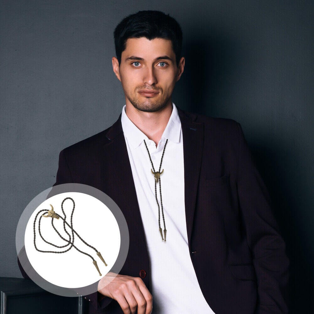 THE MEN THING Leather Necklace HORNET - Retro Alloy Pendant Bolo Tie | Adjustable Genuine Leather Cowboy Necktie Necklace for Men & Boys