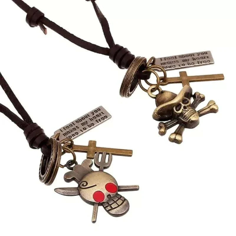 THE MEN THING Leather Necklace SKULL RED EYE BLACK - Vintage Alloy Golden Skull Pendant with Adjustable Pure Leather Cord Necklace for Men & Boys