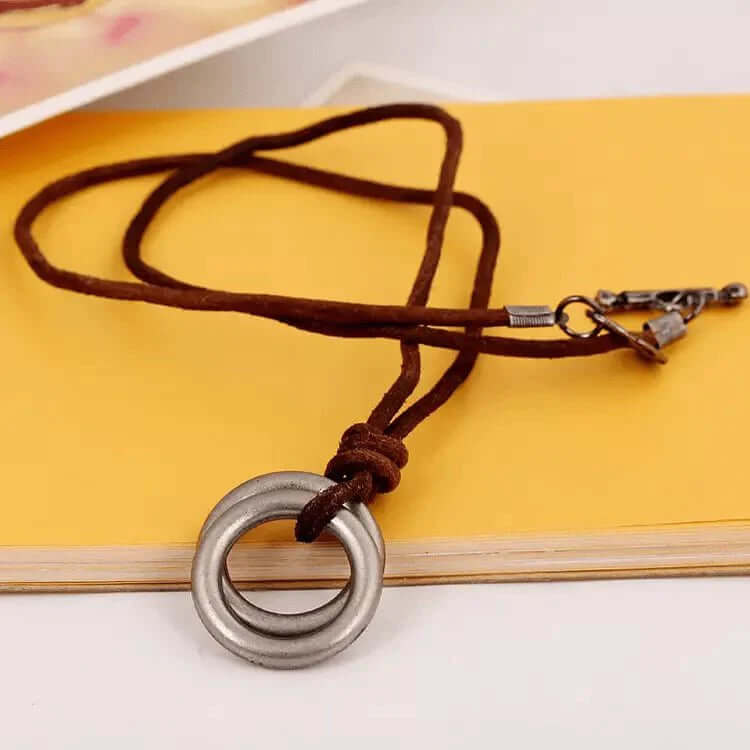 THE MEN THING Leather Necklace TWIN WHEEL BROWN - Vintage Alloy Double Circle Pendant with Necklace Cord for Men & Boys