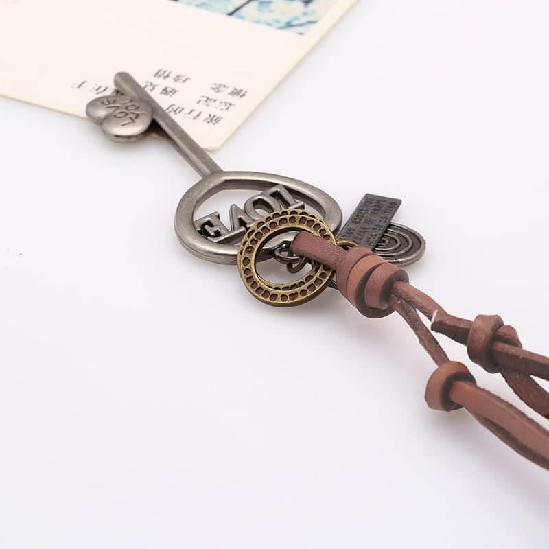 THE MEN THING Leather Necklace Vintage Alloy Key Heart Ring Pendant with Adjustable Pure Dark Orange Leather Cord Necklace for Men & Boys