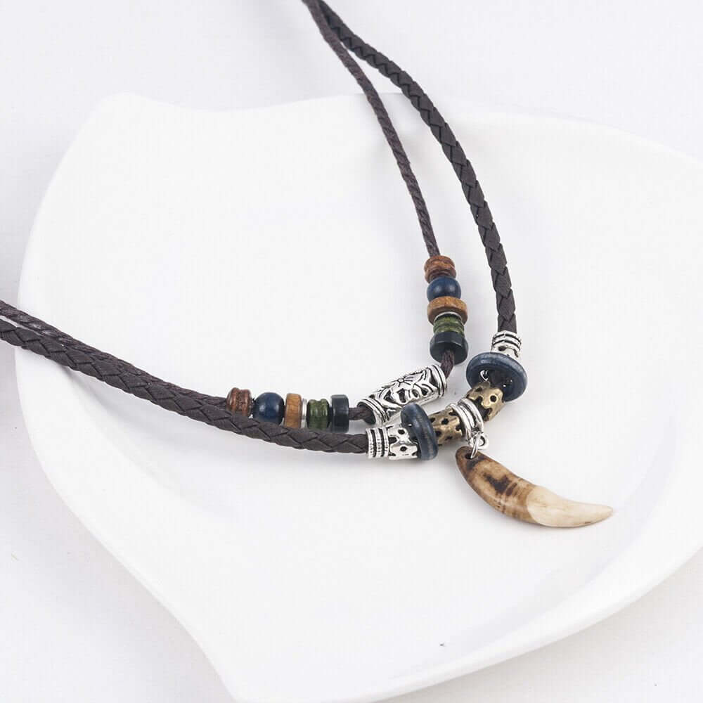 THE MEN THING Pearl / Bead Necklace BOHEMIAN WOLF TOOTH - Wolf Tooth Pendant with Beaded Multilayer Adjustable Rope Necklace for Men and Boys