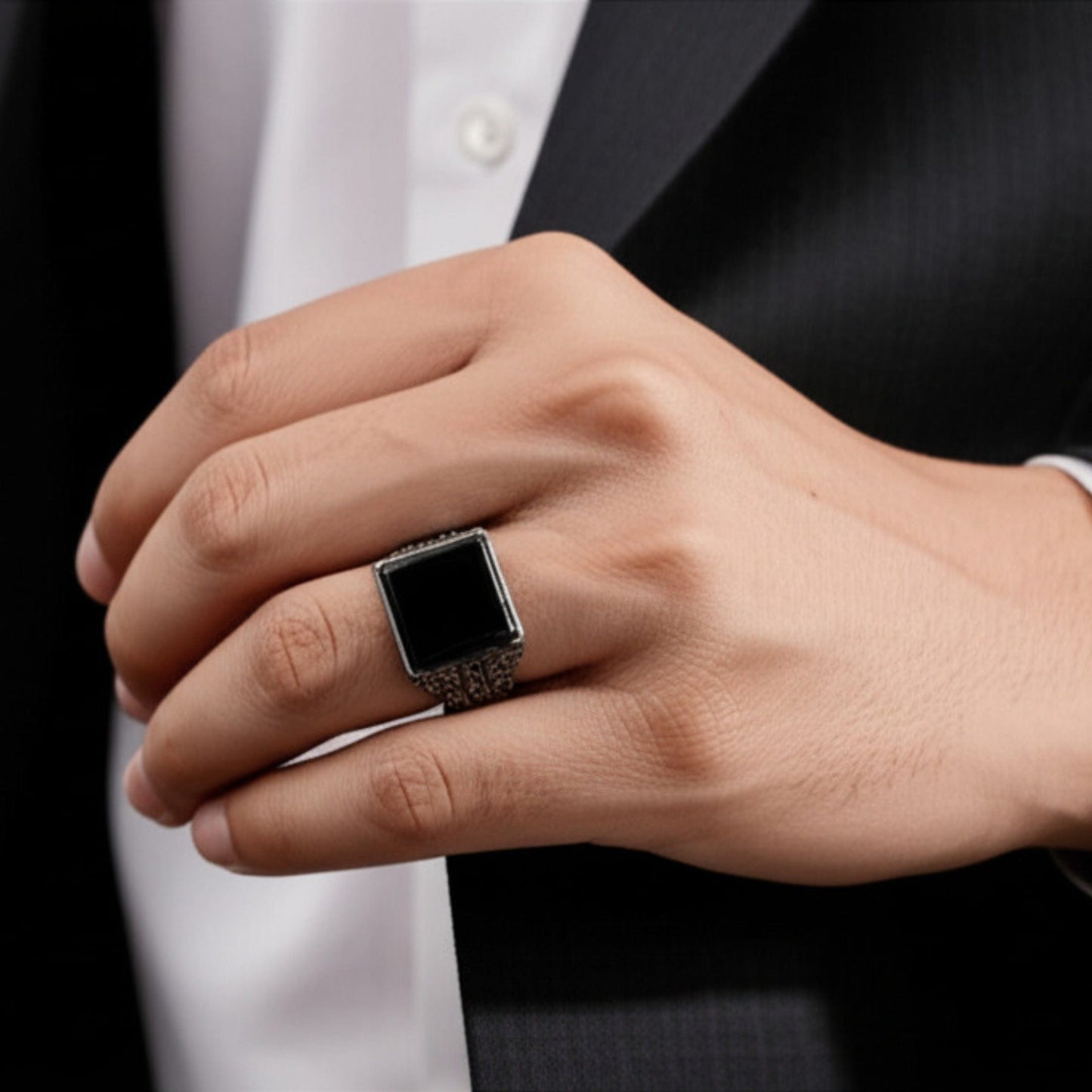 THE MEN THING Rings 19 Royal Series - BRAVIK RING - Pure Stainless Steel Men’s Black-Plated Ring – Statement Luxury Jewelry (Size : 19)