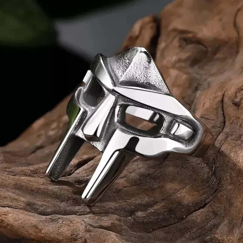 THE MEN THING Rings DOOM MASK - Pure Titanium Stainless Steel Ring Jewellery for Men - Size 17-21- 24