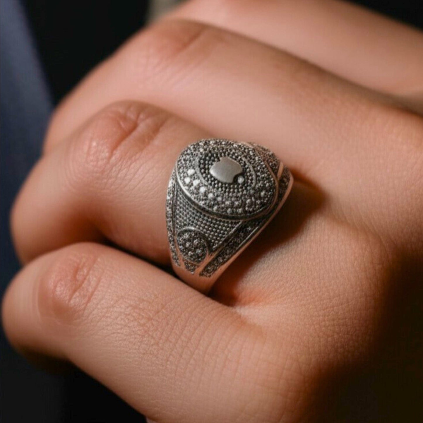 THE MEN THING Rings Royal Series - CORE ICON RING - Pure Stainless Steel Men’s Steel-Plated Ring – Statement Luxury Jewelry (Size : 19-22-24)