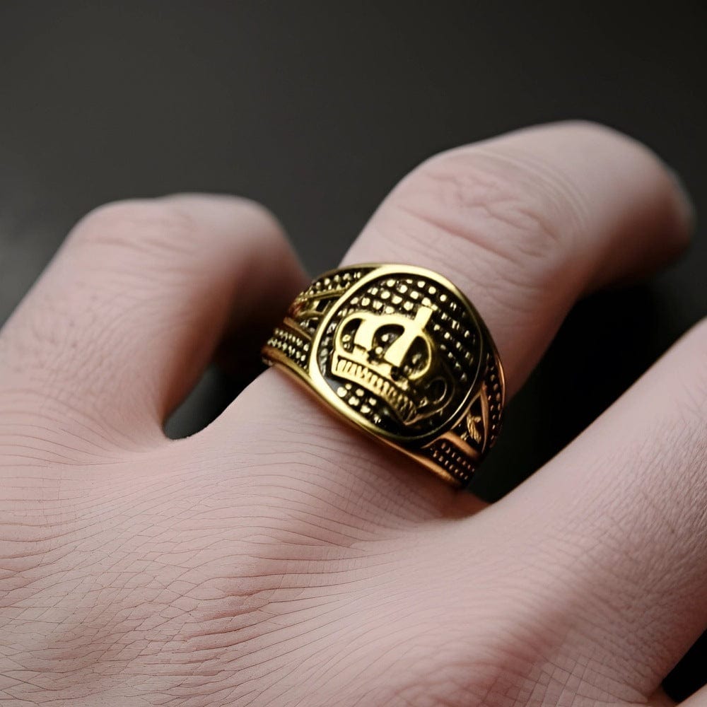 THE MEN THING Rings Royal Series - CROWN VALOR RING - Pure Stainless Steel Men’s Gold-Plated Crown Ring – Statement Luxury Jewelry (Size : 19-22-24)