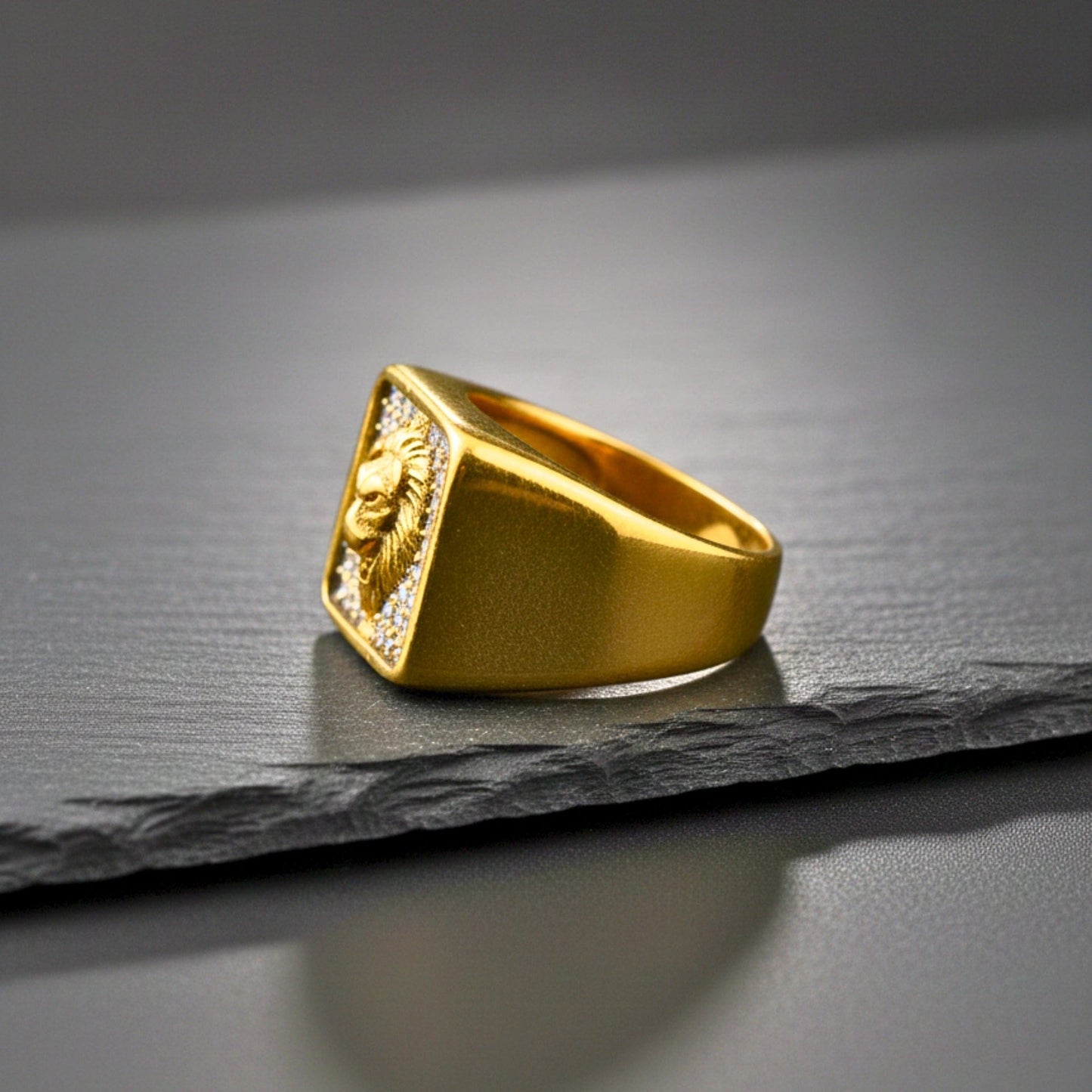 THE MEN THING Rings Royal Series - GOLDEN ROAR RING - Pure Stainless Steel Men’s Gold-Plated Ring – Statement Luxury Jewelry (Size : 16-18-21-25-27-30)