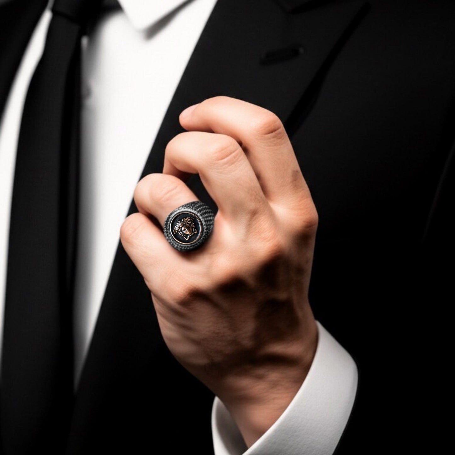 THE MEN THING Rings Royal Series - GORGON CREST RING - Pure Stainless Steel Men’s Steel-Plated Ring – Statement Luxury Jewelry (Size : 19-22-27)