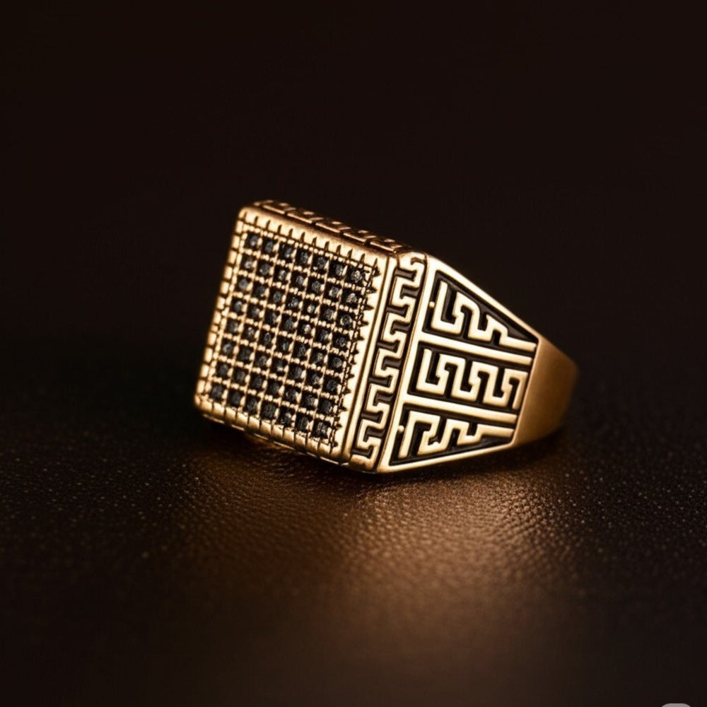 THE MEN THING Rings Royal Series - MAZE KING RING - Pure Stainless Steel Men’s Gold-Plated Ring – Statement Luxury Jewelry (Size : 20-24)