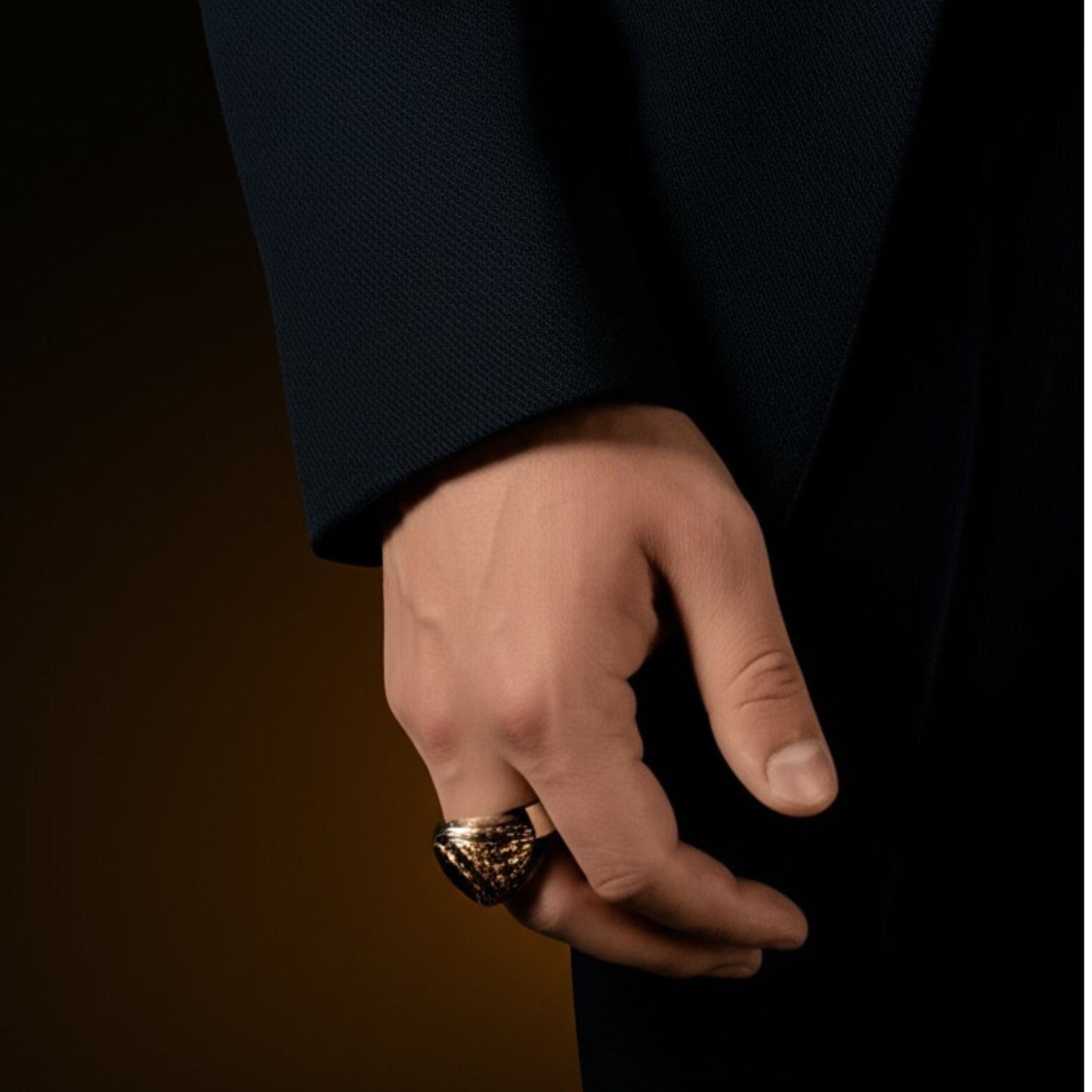 THE MEN THING Rings Royal Series - MYSTIC FORGE RING - Pure Stainless Steel Men’s Rose Gold-Plated Ring – Statement Luxury Jewelry (Size : 19-22-23)