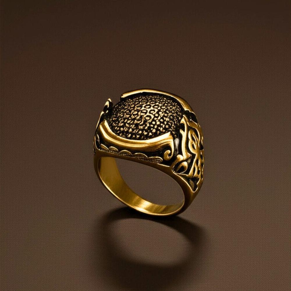 THE MEN THING Rings Royal Series - NIGHTFORGE SIGNET RING - Pure Stainless Steel Men’s Gold-Plated Ring – Statement Luxury Jewelry (Size : 19-22)