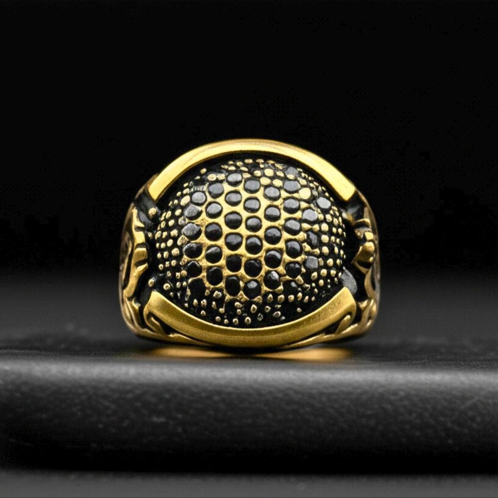 THE MEN THING Rings Royal Series - NIGHTFORGE SIGNET RING - Pure Stainless Steel Men’s Gold-Plated Ring – Statement Luxury Jewelry (Size : 19-22)