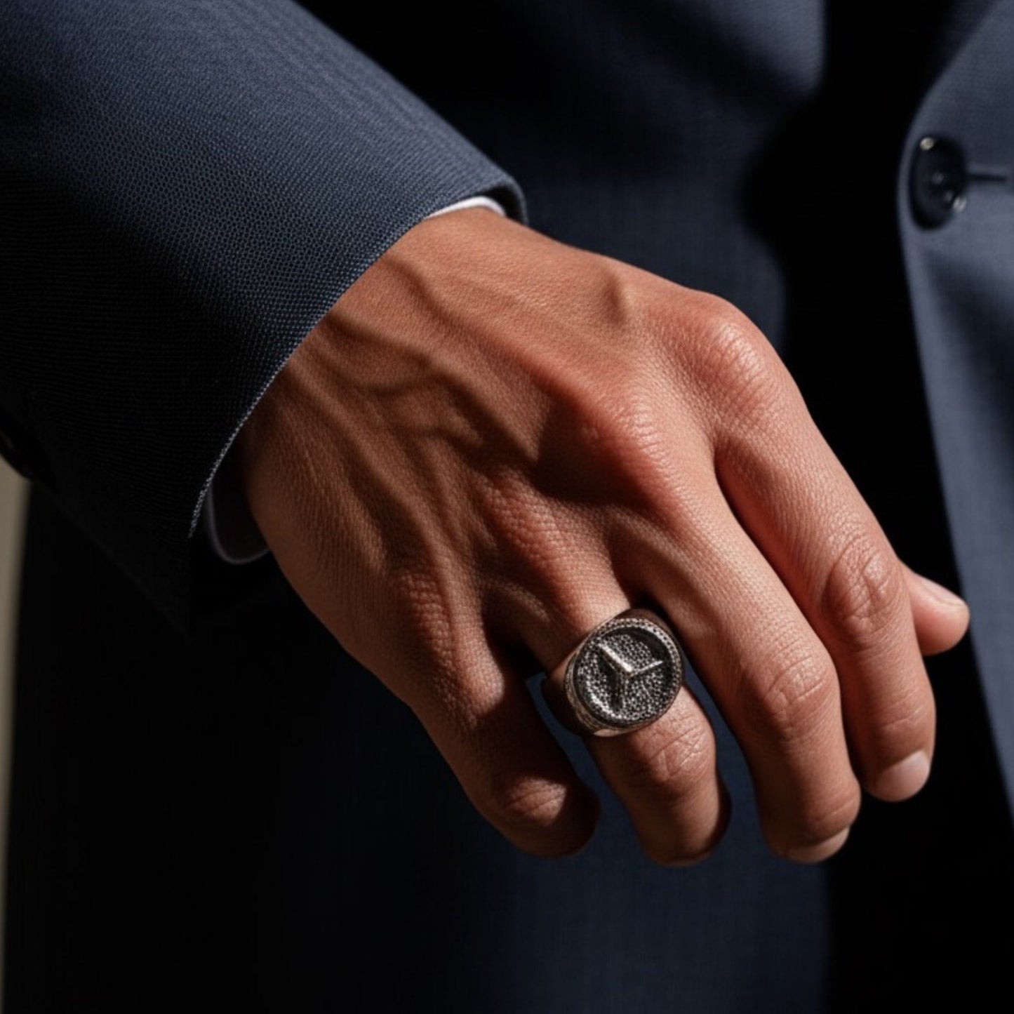 THE MEN THING Rings Royal Series - TRISTAR SHINING RING - Pure Stainless Steel Men’s Steel-Plated Ring – Statement Luxury Jewelry (Size : 19-22-24)