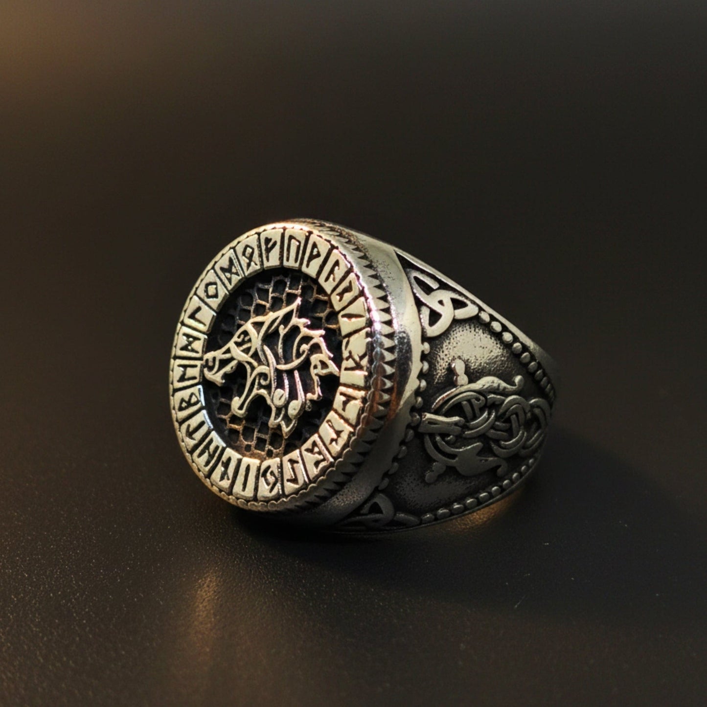 THE MEN THING Rings Royal Series - WARG CIRCLE RING - Pure Stainless Steel Men’s Steel-Plated Ring – Statement Luxury Jewelry (Size : 20-23-24-25-28-30)