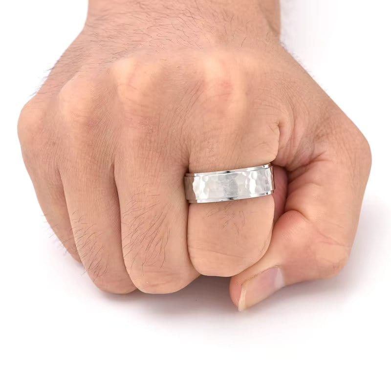 THE MEN THING Rings SILVERFORGE TITANIUM HAMMERED RING - Silver Toned Ring - Pure Titanium Steel Ring for Men Size - 21