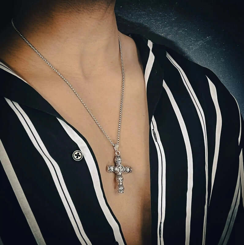 THE MEN THING SS Pendant/ Necklace ALLMIGHTY CROSS - Alloy Pendant with Stainless Steel 24inch Round Box Chain, American trending Style for Men & Boy