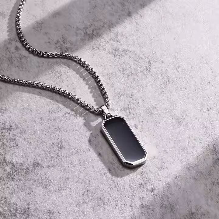 THE MEN THING SS Pendant/ Necklace BLACK HAWK CREST - Pure Stainless Steel 24inch Round box Chain for Men, European trending Style for Men & Boy