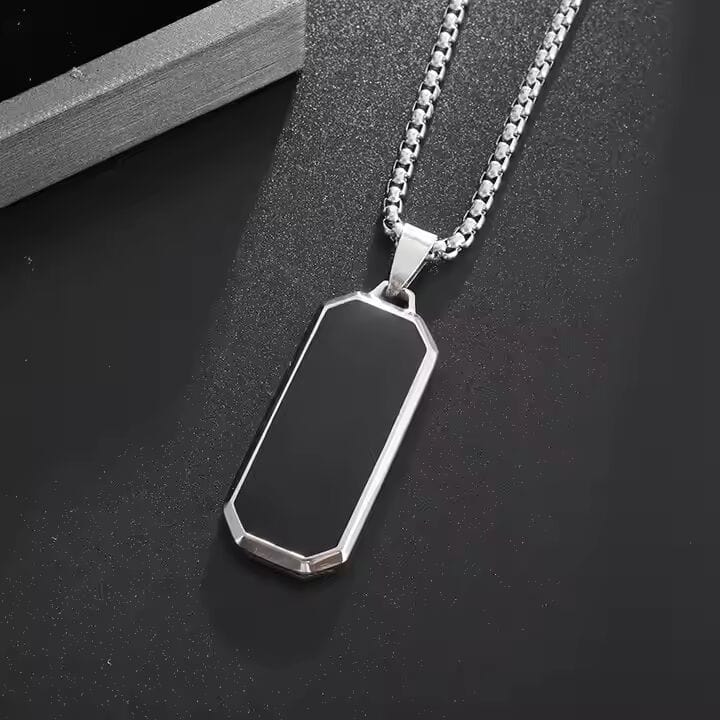 THE MEN THING SS Pendant/ Necklace BLACK HAWK CREST - Pure Stainless Steel 24inch Round box Chain for Men, European trending Style for Men & Boy