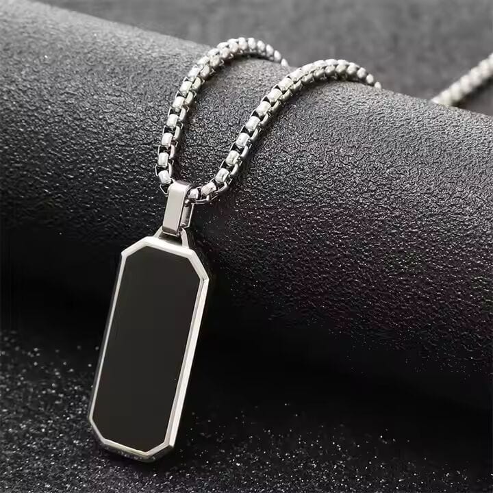 THE MEN THING SS Pendant/ Necklace BLACK HAWK CREST - Pure Stainless Steel 24inch Round box Chain for Men, European trending Style for Men & Boy