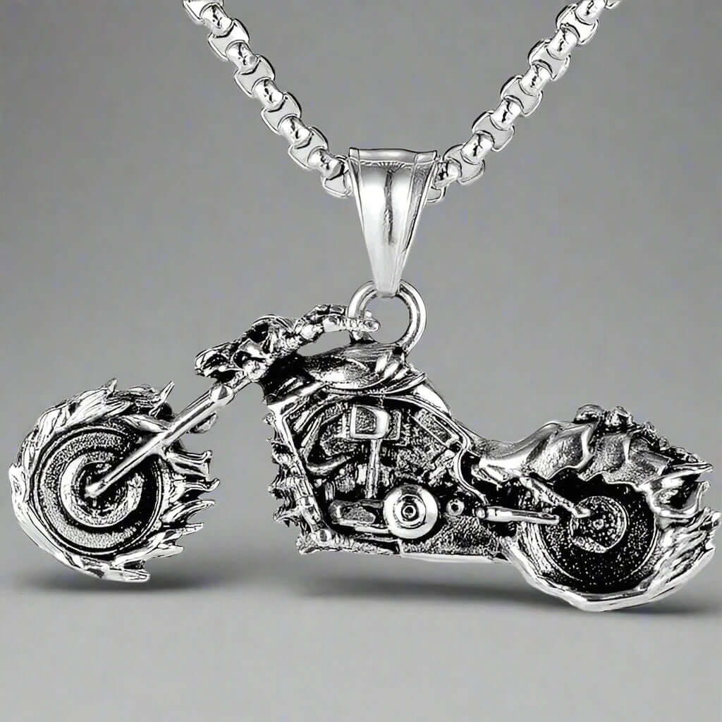 THE MEN THING SS Pendant/ Necklace BLAZE-RIDER - Alloy Motorcycle Pendant with Pure Stainless Steel 24inch Round Box Chain, European trending Style for Men & Boy
