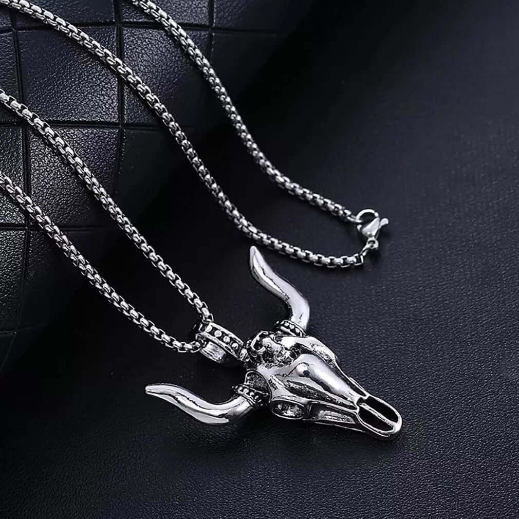 THE MEN THING SS Pendant/ Necklace BULL HEAD - Pendant with Pure Titanium Steel 24inch Round Box Chain for Men - American trending Style