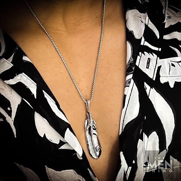 THE MEN THING SS Pendant/ Necklace CLAW LEAF - Alloy Pendant with Pure Stainless Steel 24inch Round Box Chain for Men, European trending Style