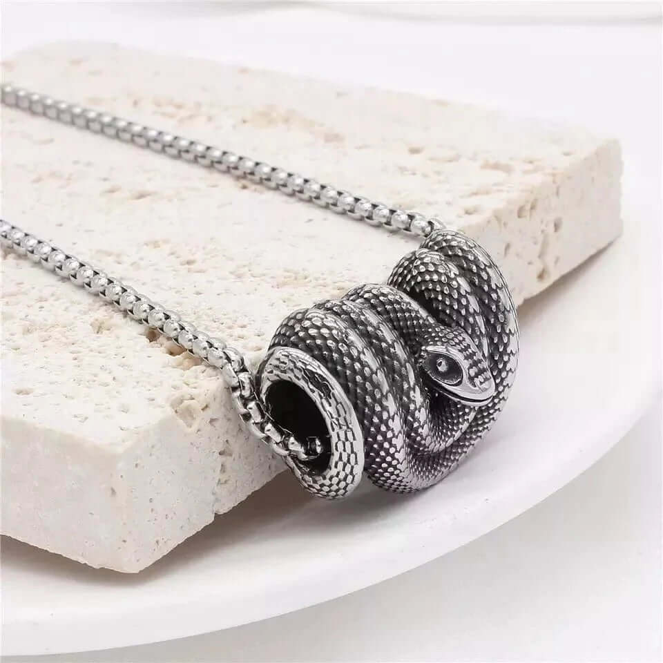THE MEN THING SS Pendant/ Necklace COILED SERPENT- Alloy Snake Pendant with Pure Stainless Steel 24inch Round Box Chain, European trending Style for Men & Boy