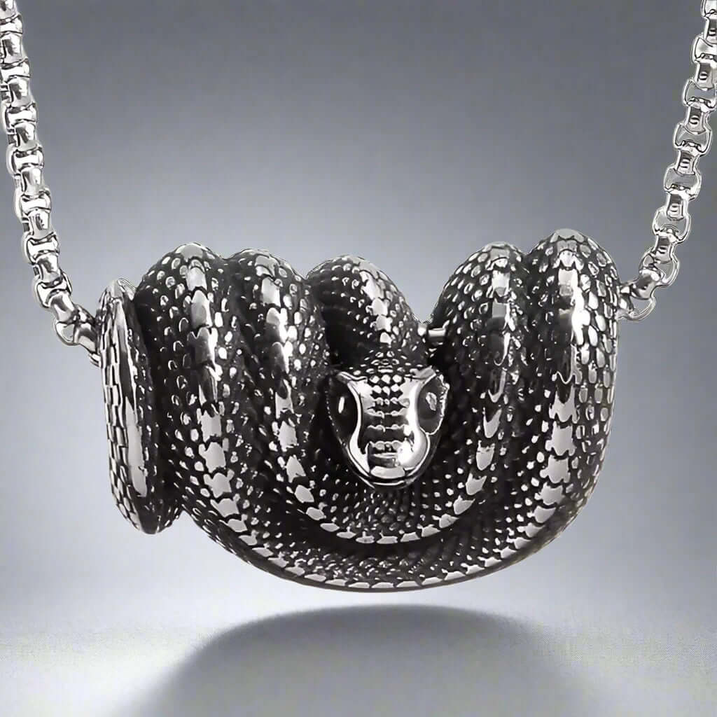 THE MEN THING SS Pendant/ Necklace COILED SERPENT- Alloy Snake Pendant with Pure Stainless Steel 24inch Round Box Chain, European trending Style for Men & Boy