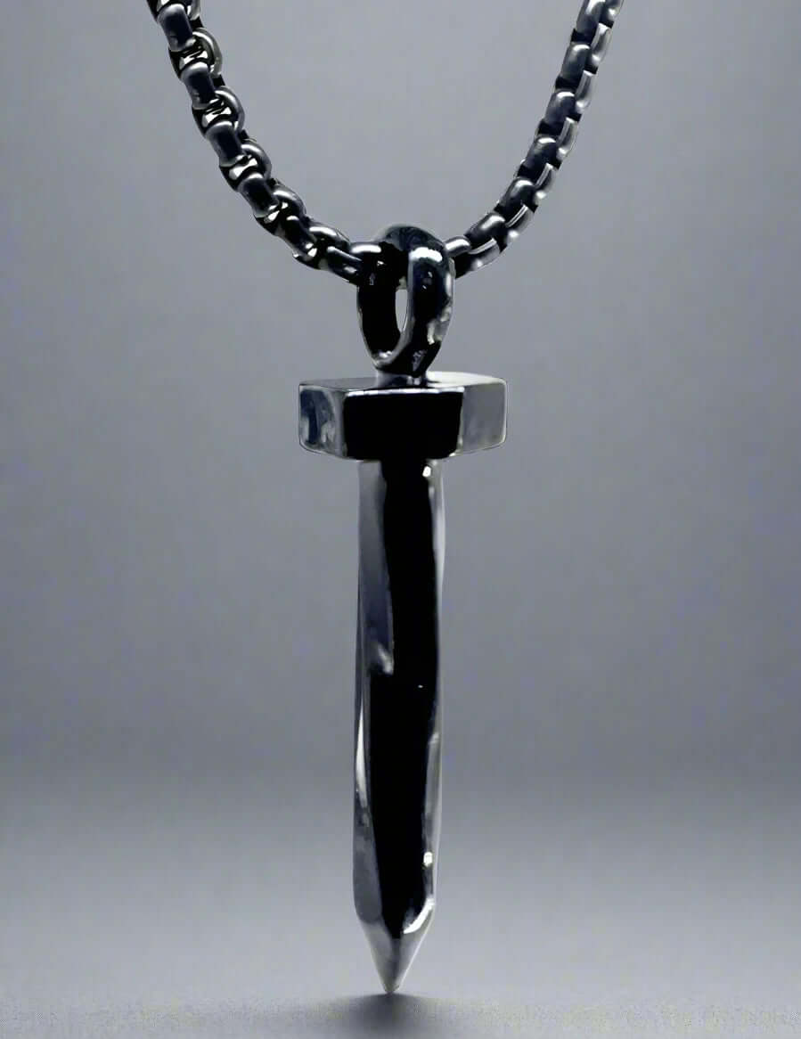 THE MEN THING SS Pendant/ Necklace DARKNAIL - Alloy Pendant with Pure Stainless Steel 24inch Chain for Men, European trending Style - Round Box Silver Chain for Men & Boy