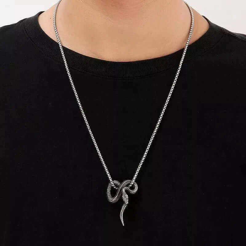 THE MEN THING SS Pendant/ Necklace FURIOUS INFINITY SNAKE - Alloy Pendant with Pure Stainless Steel 24inch Round Box Chain, European trending Style for Men & Boy