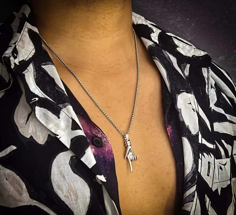 THE MEN THING SS Pendant/ Necklace GESTURE - Alloy Pendant with Pure Stainless Steel 24inch Round Box Chain, American trending Style for Men & Boy
