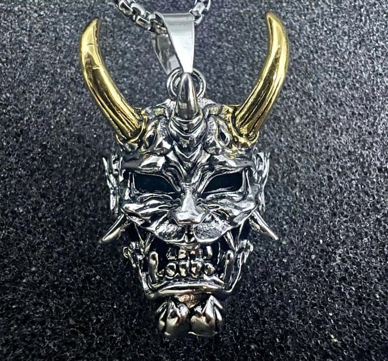 THE MEN THING SS Pendant/ Necklace GOLDEN HORN - Alloy Pendant with Stainless Steel 24inch Round Box Chain, European trending Style for Men & Boy