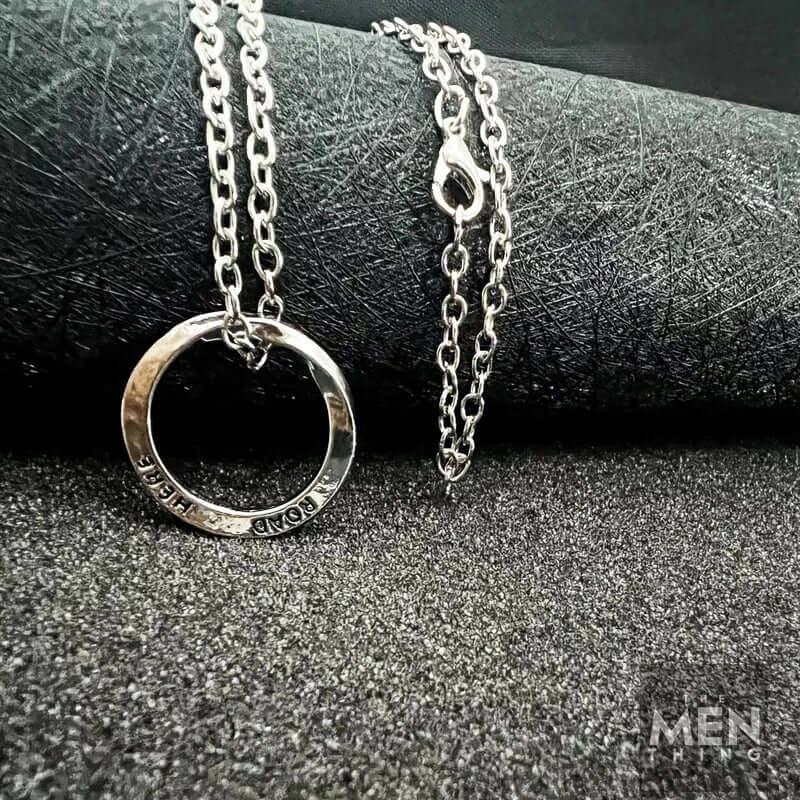 THE MEN THING SS Pendant/ Necklace HELIX - Alloy Circle Pendant with Stainless Steel 24inch Round Box Chain , Milan trending Style for Men & Boy