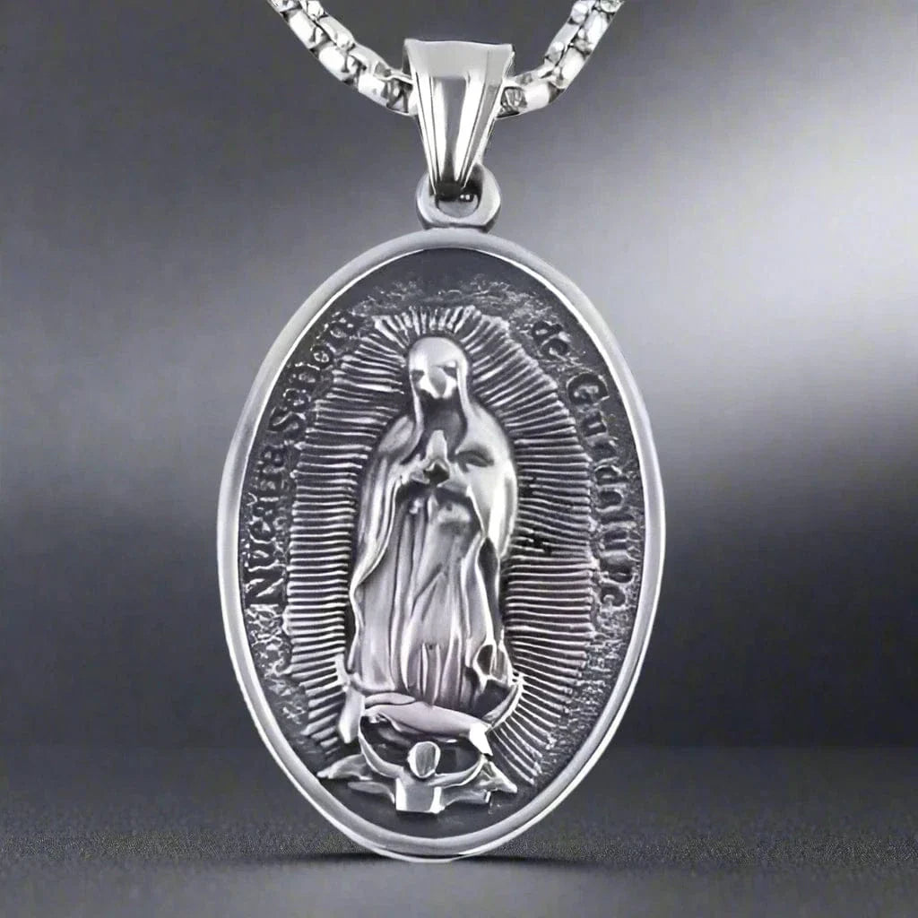 THE MEN THING SS Pendant/ Necklace JESUS CARD - Alloy Pendant with Pure Stainless Steel 24inch Round Box Chain, American trending Style for Men & Boy