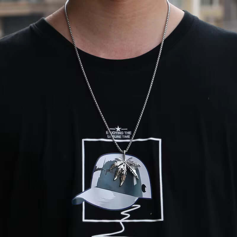 THE MEN THING SS Pendant/ Necklace LEAFEN (T) - Pure Titanium Steel Pendant with Stainless Steel 24inch Round Box Chain, European trending Style for Men & Boy