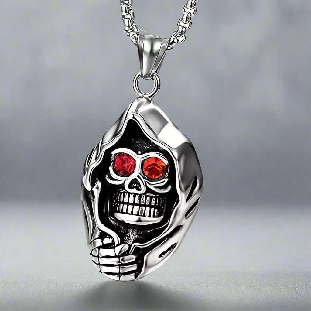 THE MEN THING SS Pendant/ Necklace MASKED VAMPIRE SKULL (RED STONE) - Alloy Pendant with Stainless Steel 24inch Round Box Chain, American trending Style for Men & Boy
