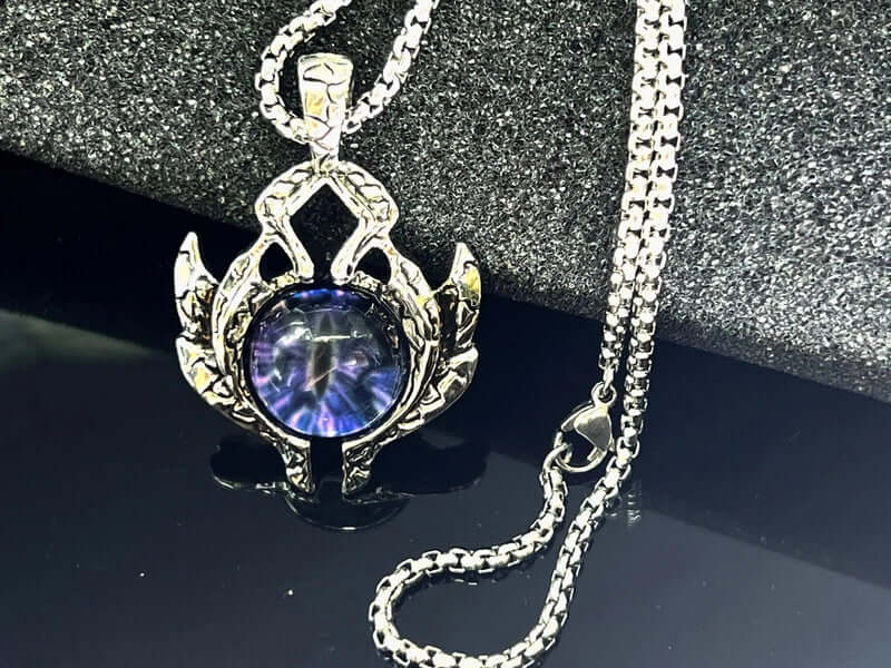 THE MEN THING SS Pendant/ Necklace PURPLE-EYE - Alloy Pendant with Stainless Steel 24inch Round Box Chain for Men & Boy