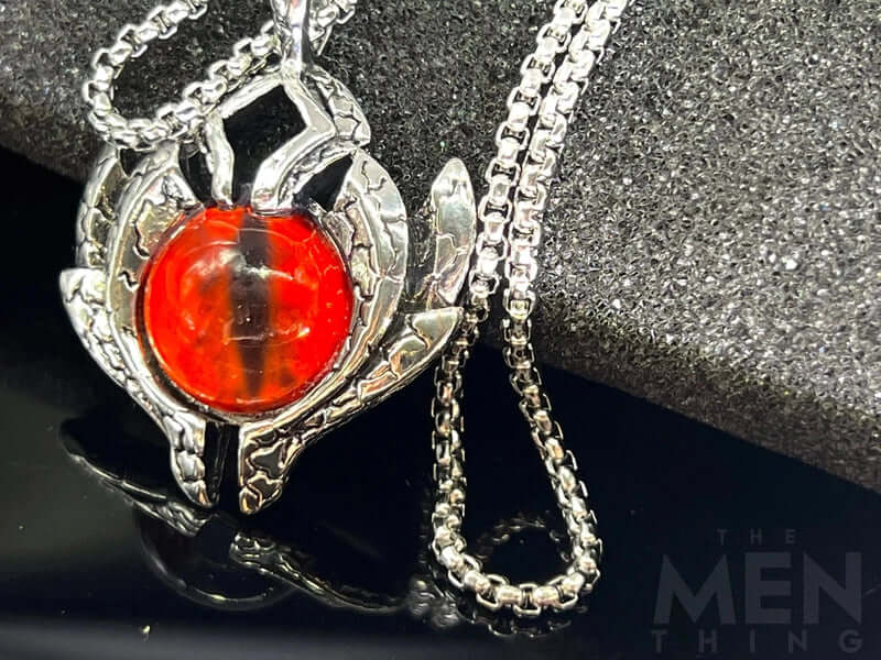 THE MEN THING SS Pendant/ Necklace RED-EYE PROTECT - Alloy Pendant with Pure Stainless Steel 24inch Round Box Chain for Men, European trending Style for Men & Boy