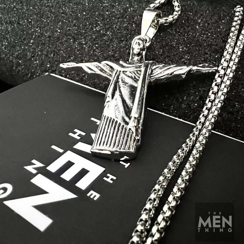 THE MEN THING SS Pendant/ Necklace REEDEMER - Alloy Jesus Pendant with Stainless Steel 24inch Round Box Chain, American trending Style for Men & Boy