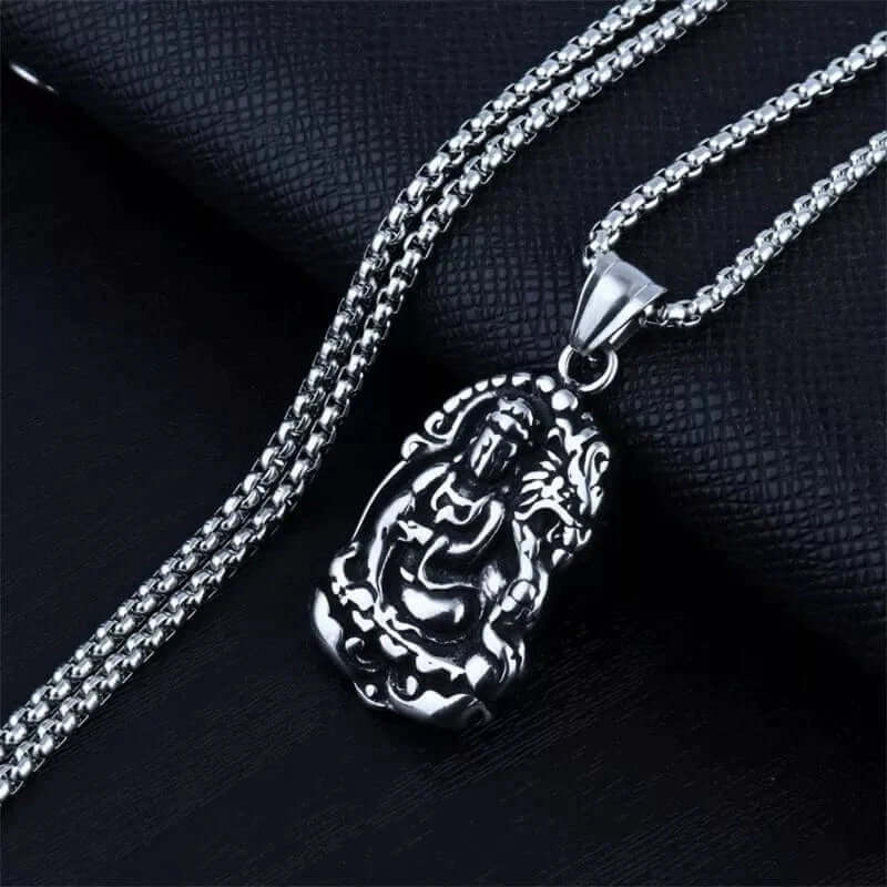THE MEN THING SS Pendant/ Necklace ROARING PEACE - Alloy Pendant with Pure Stainless Steel 24inch Round Box Chain, American trending Style for Men & Boy