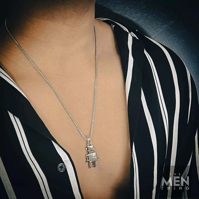 THE MEN THING SS Pendant/ Necklace ROBOT V2 - Alloy Pendant with Pure Stainless Steel 24inch Round Box Chain, European trending Style for Men & Boy