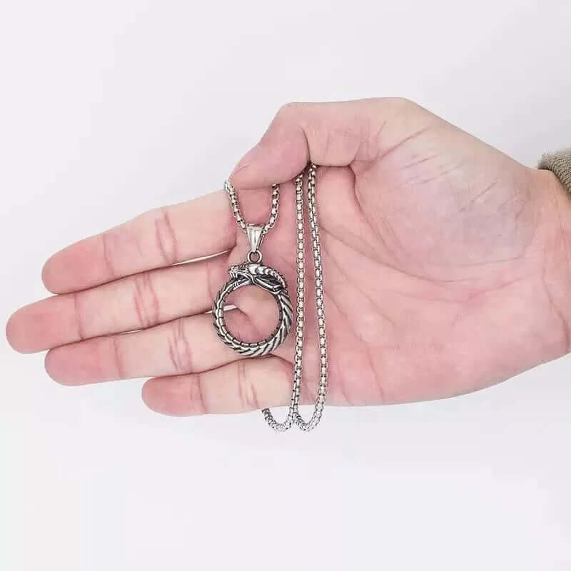 THE MEN THING SS Pendant/ Necklace SERPENT OF ETERNITY - Alloy Gluttonous Snake Pendant with Pure Stainless Steel 24inch Round Box Chain, European trending Style for Men & Boy