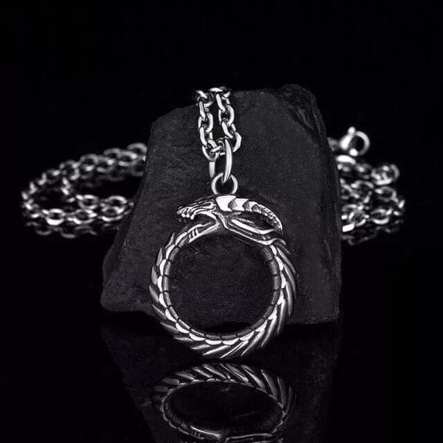 THE MEN THING SS Pendant/ Necklace SERPENT OF ETERNITY - Alloy Gluttonous Snake Pendant with Pure Stainless Steel 24inch Round Box Chain, European trending Style for Men & Boy