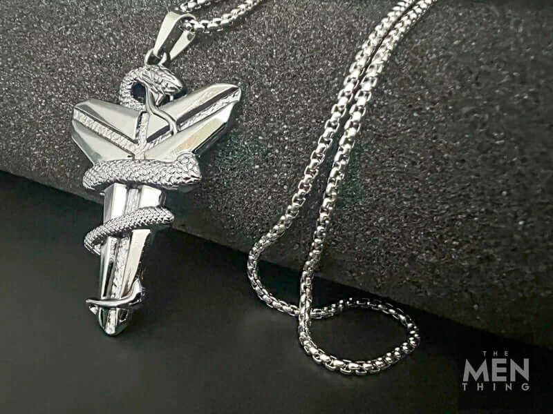 THE MEN THING SS Pendant/ Necklace SILVER MAMBA - Alloy Pendant with Pure Stainless Steel 24inch Round Box Chain, European trending Style for Men & Boy