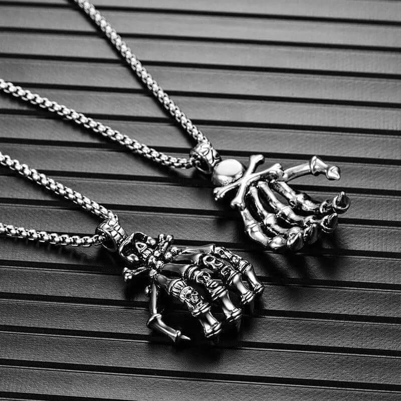 THE MEN THING SS Pendant/ Necklace SKELEHAND - Alloy Pendant with Pure Stainless Steel 24inch Chain for Men, American trending Style - Round Box Chain for Men & Boy