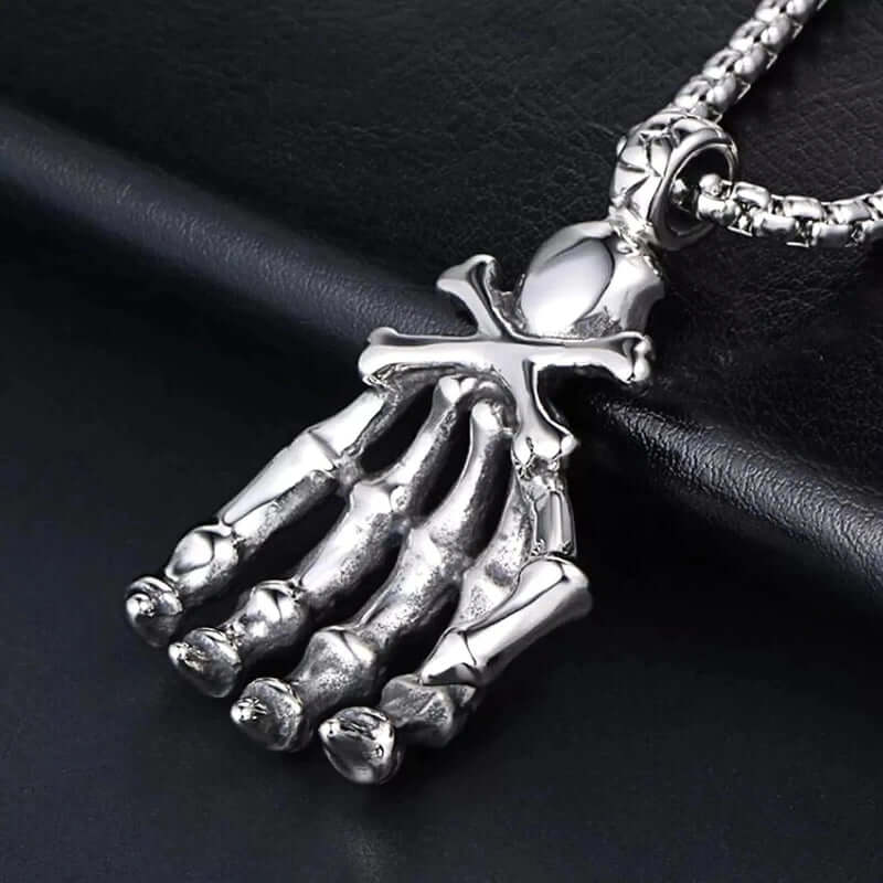 THE MEN THING SS Pendant/ Necklace SKELEHAND - Alloy Pendant with Pure Stainless Steel 24inch Chain for Men, American trending Style - Round Box Chain for Men & Boy